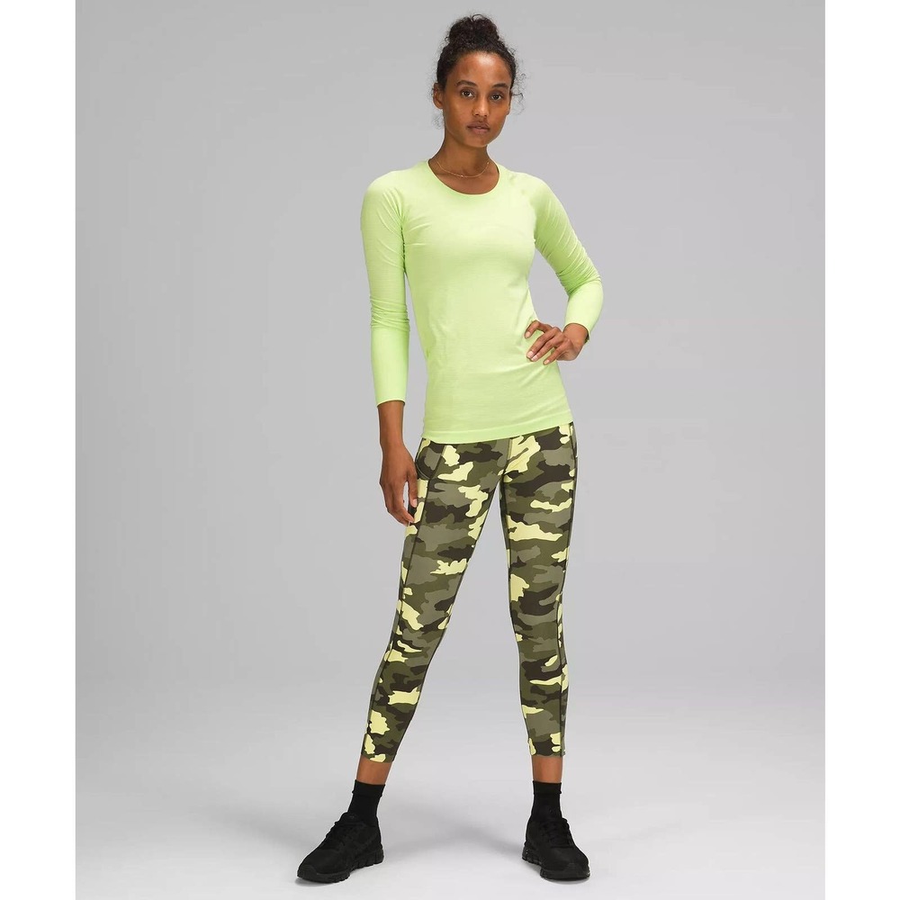 Lululemon Women's Fast Free High Rise Cropped 25" Tight Legging Pants in Camo - Picture 3 of 5